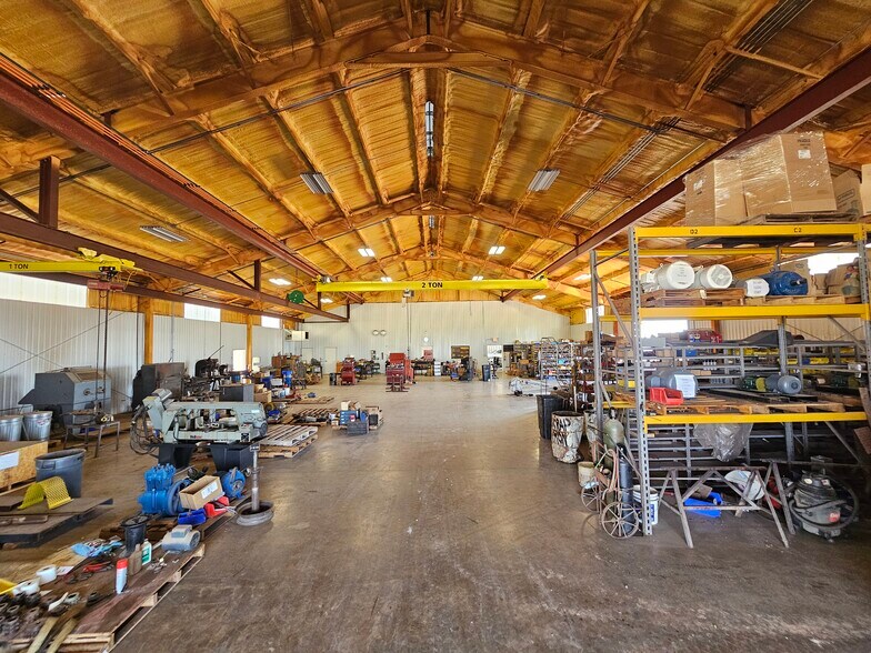 More Photos Of 110 CR 141, Sweetwater Warehouse For Sale