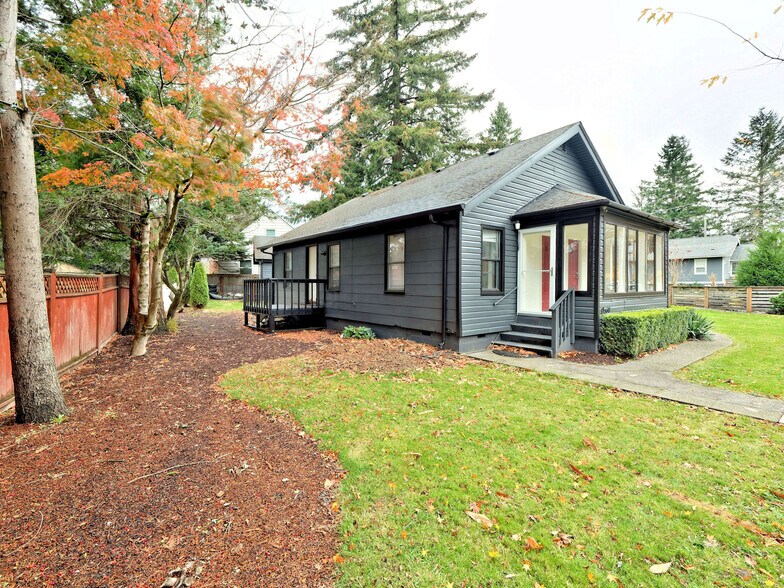 More Photos Of 8568 Falls Ave SE, Snoqualmie Apartments For Sale