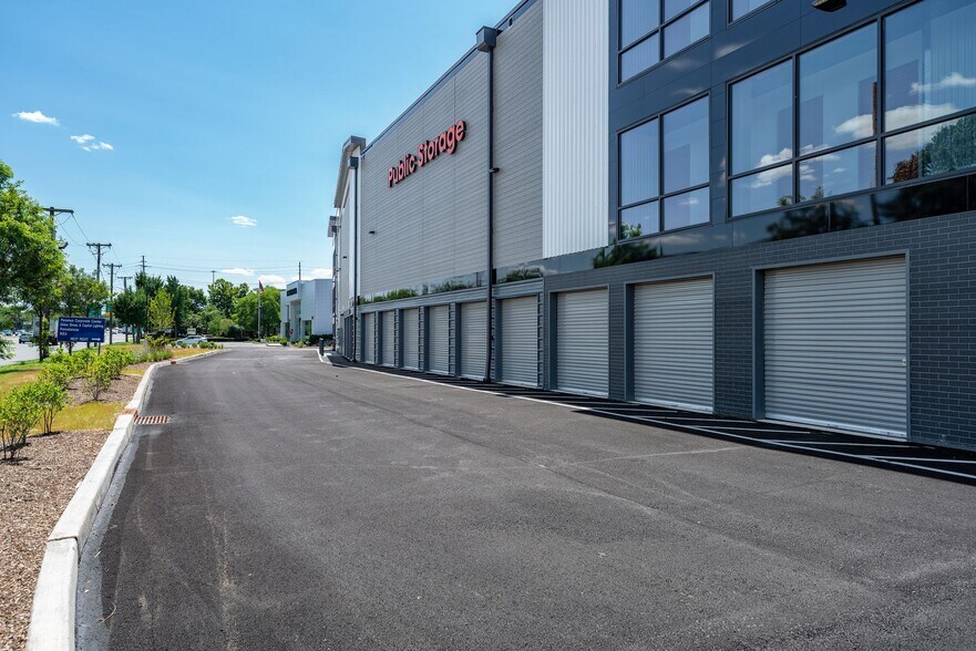 More Photos Of 75 S State Rt 17, Paramus Self Storage For Sale