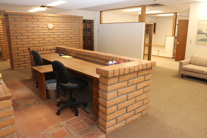 More Photos Of 428 E Southern Ave, Tempe Office For Sale