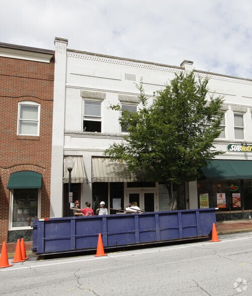 More Photos Of 154 Magnolia St, Spartanburg Storefront Retail Office For Lease
