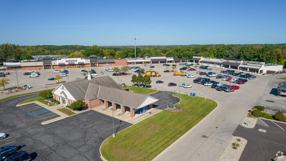 More Photos Of 6425-6479 28th St SE, Grand Rapids Storefront For Sale