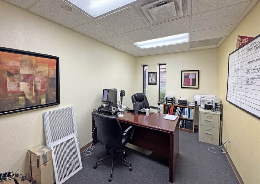 More Photos Of 4303 Ellison St NE, Albuquerque Warehouse For Sale