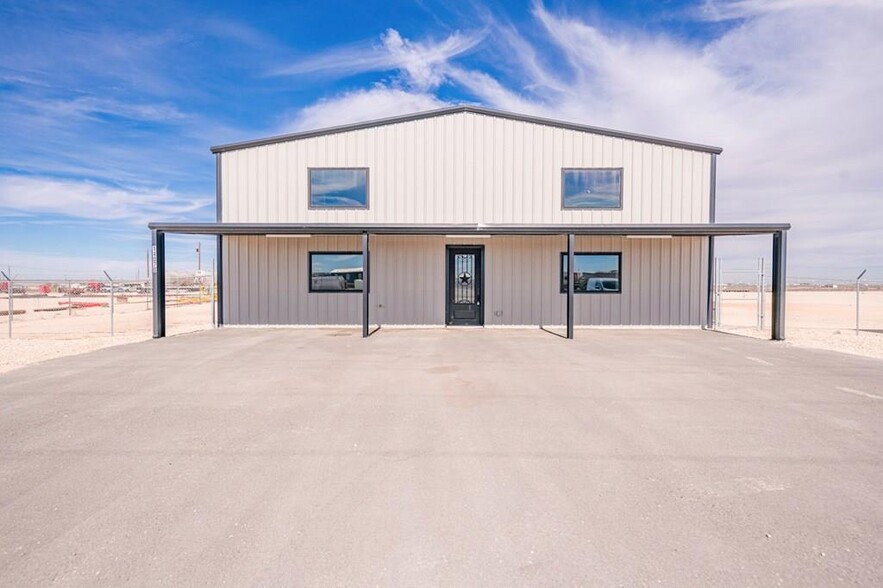 Primary Photo Of 14010 W Silver Fox Trl, Odessa Warehouse For Lease