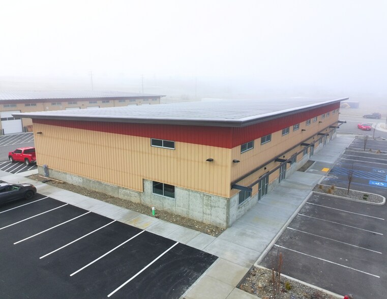 More Photos Of 2740 Eagle Ln, Liberty Lake Warehouse For Lease