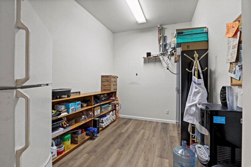 More Photos Of 408 S Beeline Hwy, Payson Storefront Retail Office For Sale