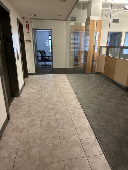 More Photos Of 28 W 27th St, New York Loft Creative Space For Sale