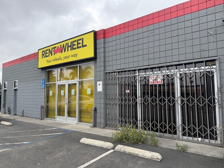 More Photos Of 6600 Crenshaw Blvd, Los Angeles Freestanding For Sale
