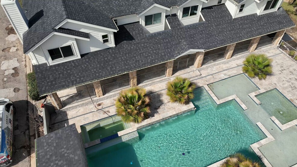 More Photos Of 12455 Melville Dr, Montgomery Apartments For Sale