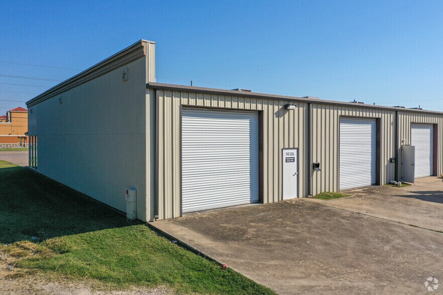 More Photos Of 13225 FM-529, Houston Storefront Retail Office For Lease