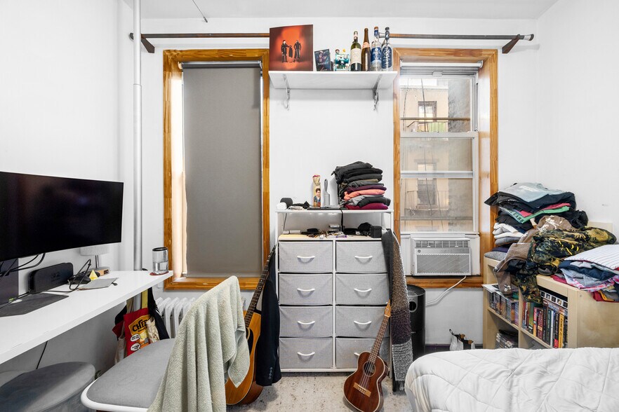 More Photos Of 115-117 Ludlow St, New York Apartments For Sale