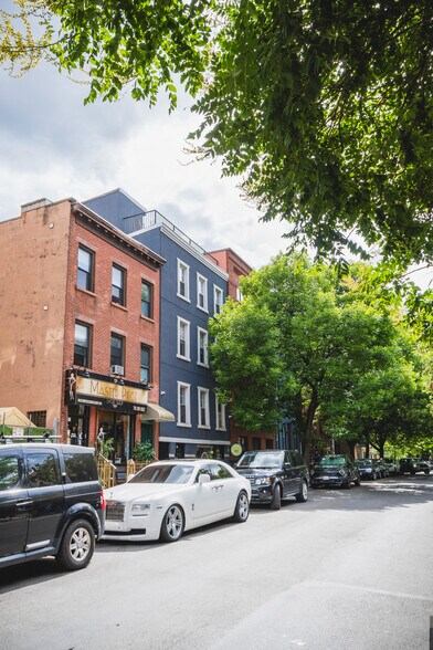 More Photos Of 128 India St, Brooklyn Storefront Retail Residential For Sale