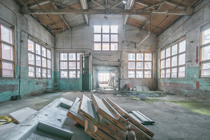 More Photos Of 201 Clayton St, Chester Warehouse For Sale