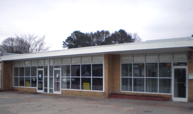 Primary Photo Of 1576 Aspin St, Norfolk Storefront Retail Office For Lease