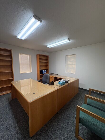 More Photos Of 1380 E Aultman St, Ely Office For Sale