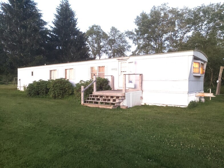 More Photos Of 164 County Road 8, Mc Donough Racetrack For Sale