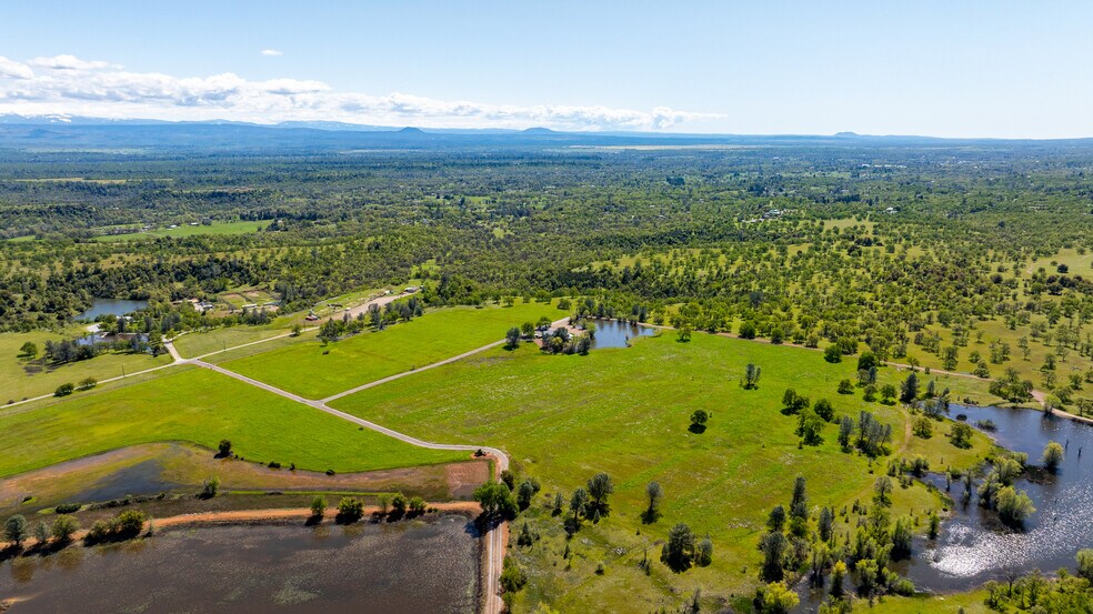 More Photos Of 21623 Seven Lakes Ln, Redding Land For Sale
