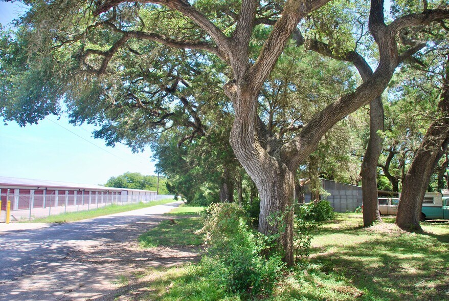 More Photos Of 29 County Road 77B, Hallettsville Land For Sale