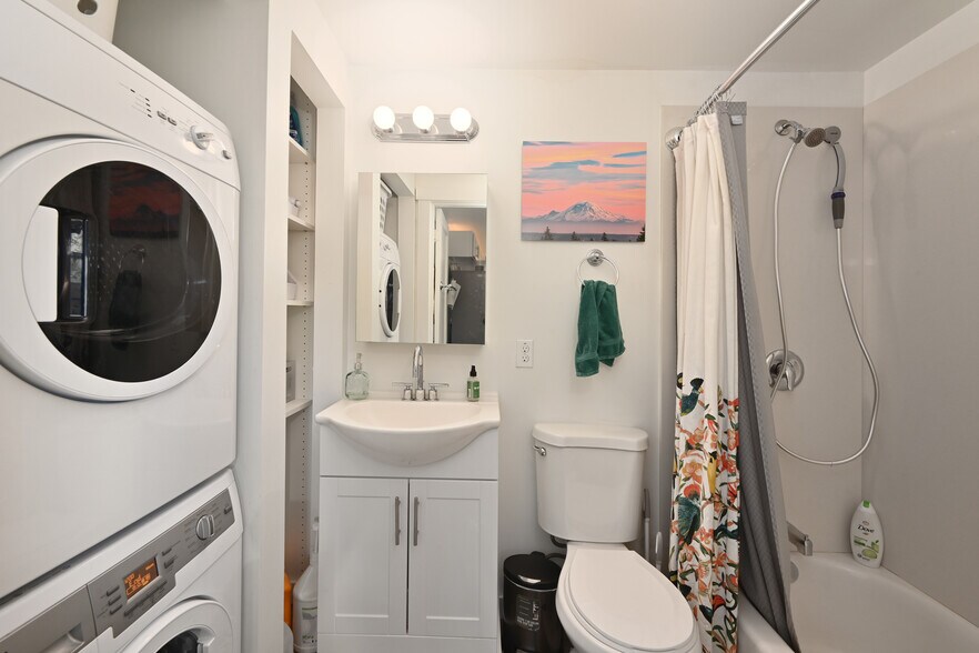 More Photos Of 8716 Sand Point Way NE, Seattle Apartments For Sale