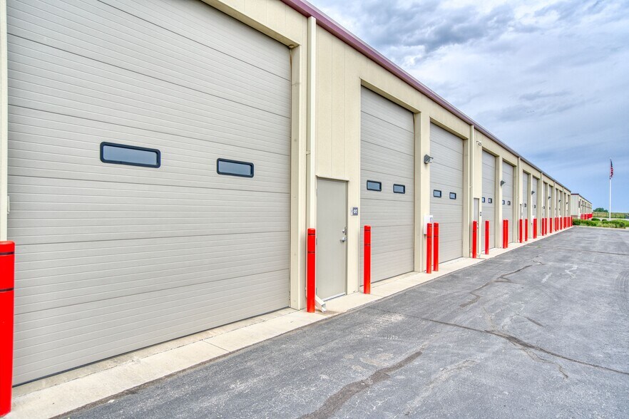 More Photos Of 151 Mt Elbert Ave, Dacono Industrial For Sale
