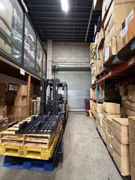 More Photos Of 70-42 48th Ave, Woodside Warehouse For Sale