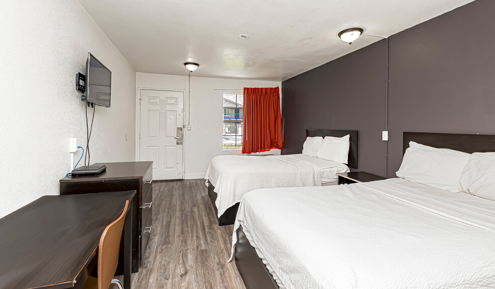 More Photos Of 9999 Gwenadele Ave, Baton Rouge Hotel For Sale