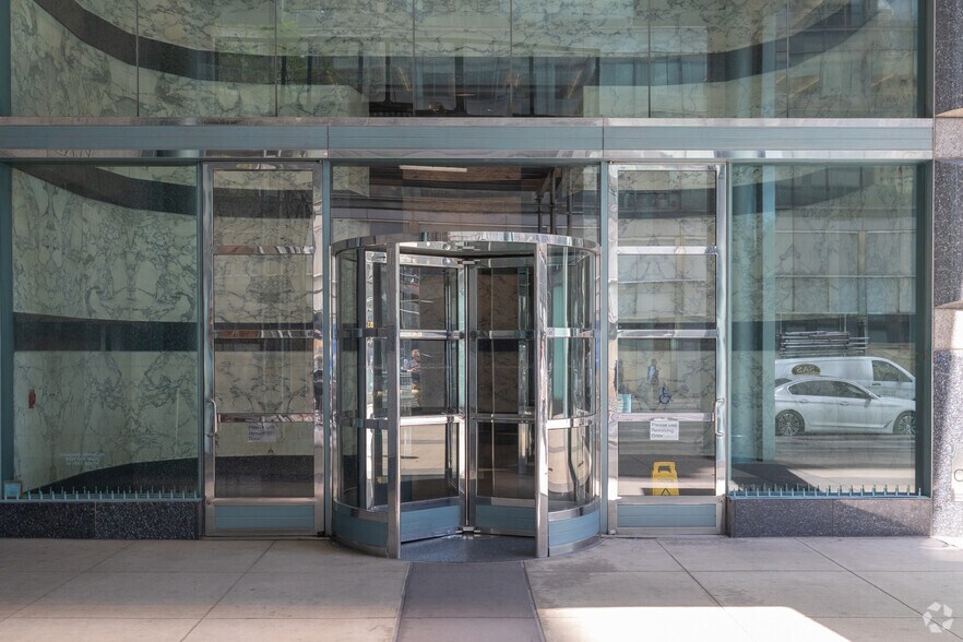 More Photos Of 750 Lexington Ave, New York Office For Lease