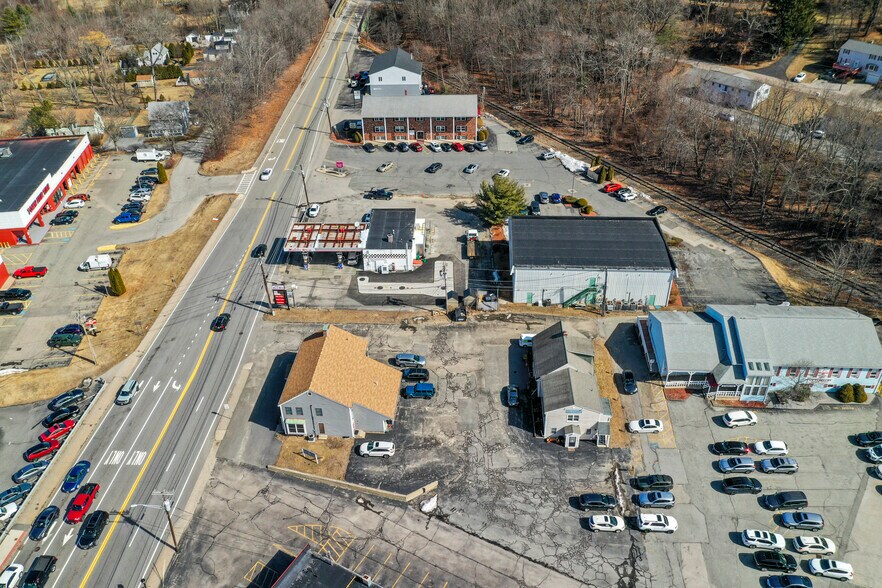 More Photos Of 325 Southbridge St, Auburn Storefront Retail Office For Sale