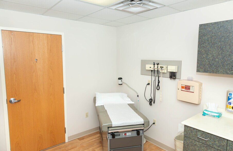 More Photos Of ,  Office For Sale