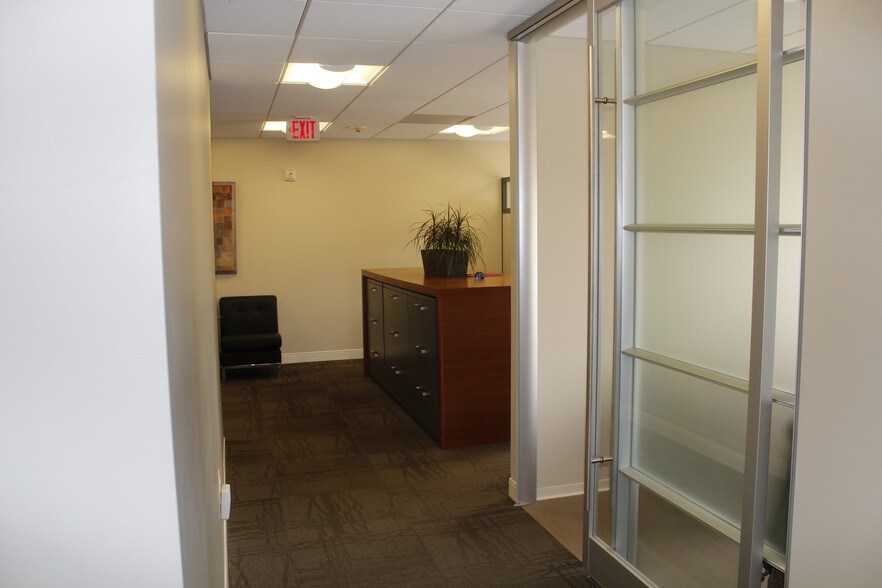 More Photos Of 1001 N Fairfax St, Alexandria Office For Lease