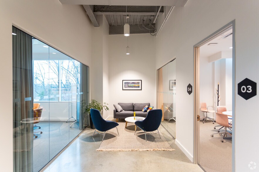 Primary Photo Of 3401 Mallory Ln, Franklin Coworking Space