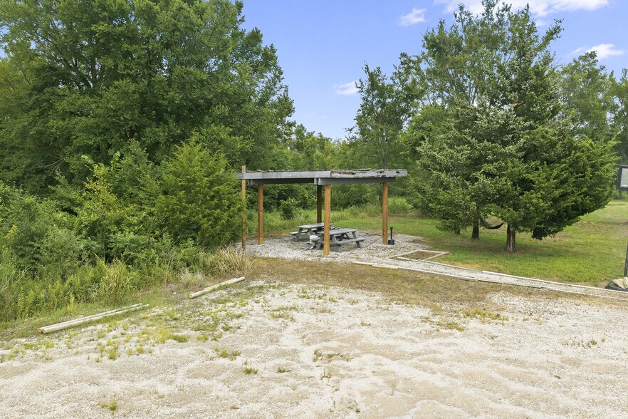 More Photos Of 22900 W Skelly Rd, Haskell Light Manufacturing For Sale