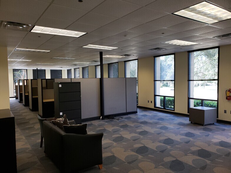 More Photos Of 1650 Summit Lake Dr, Tallahassee Office For Lease