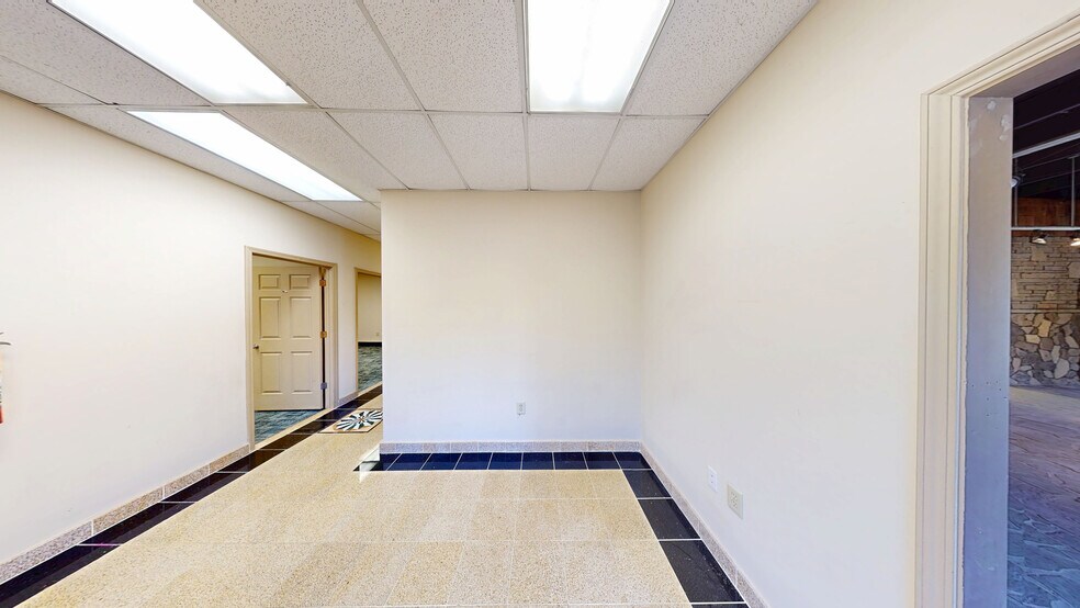More Photos Of 121 Holt Industrial Cir, Acworth Warehouse For Sale