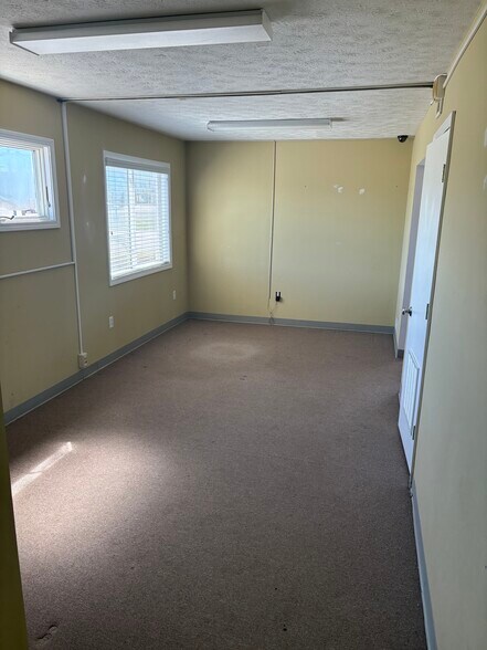 More Photos Of 790 Ridge Rd, Webster General Retail For Lease