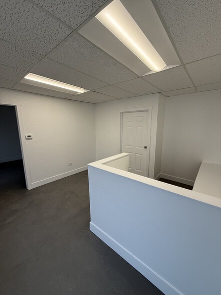 More Photos Of 2390 S Kalamath St, Denver Warehouse For Lease