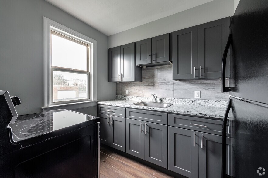 More Photos Of 1832-1864 Forest Hills Blvd, Cleveland Apartments For Sale