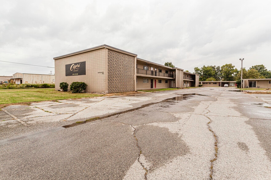 More Photos Of 205 W Moultrie Dr, Blytheville Apartments For Sale