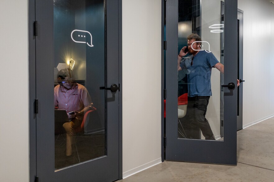 More Photos Of 2400 Old Brick Rd, Glen Allen Coworking Space