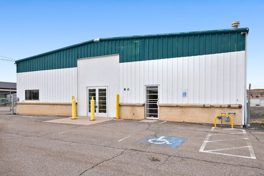 Primary Photo Of 80 Allegiance Cir, Evanston Industrial For Lease