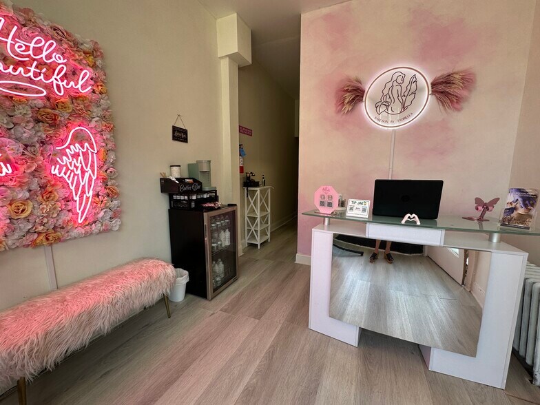 More Photos Of 232 Stuyvesant Ave, Lyndhurst Storefront Retail Residential For Sale