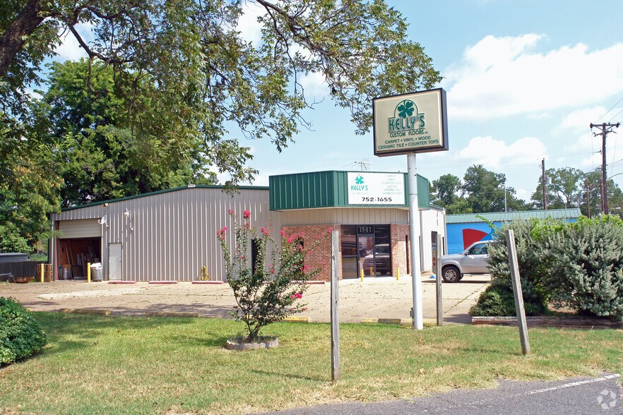 Primary Photo Of 1507 E Texas St, Bossier City Freestanding For Sale