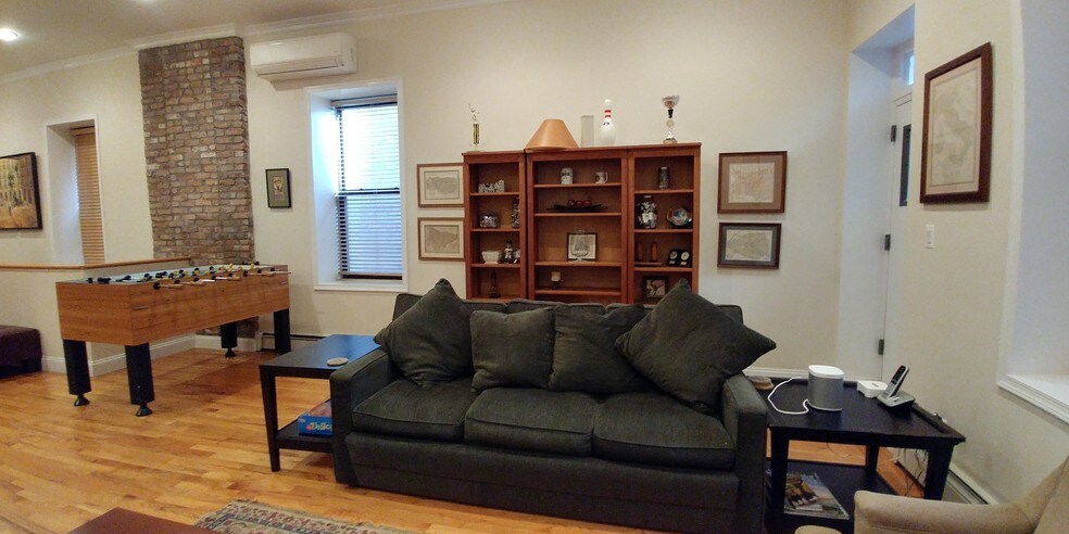 More Photos Of 245 Eldridge St, New York Apartments For Lease