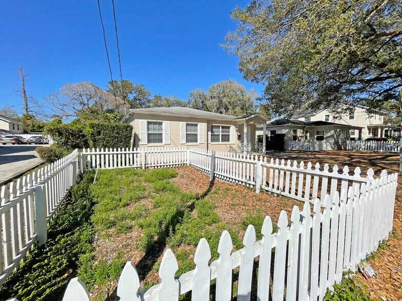 More Photos Of 1501 E Robinson St, Orlando Office Residential For Lease