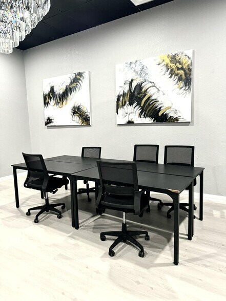 More Photos Of 504 E Highway 90, Dayton Freestanding For Lease