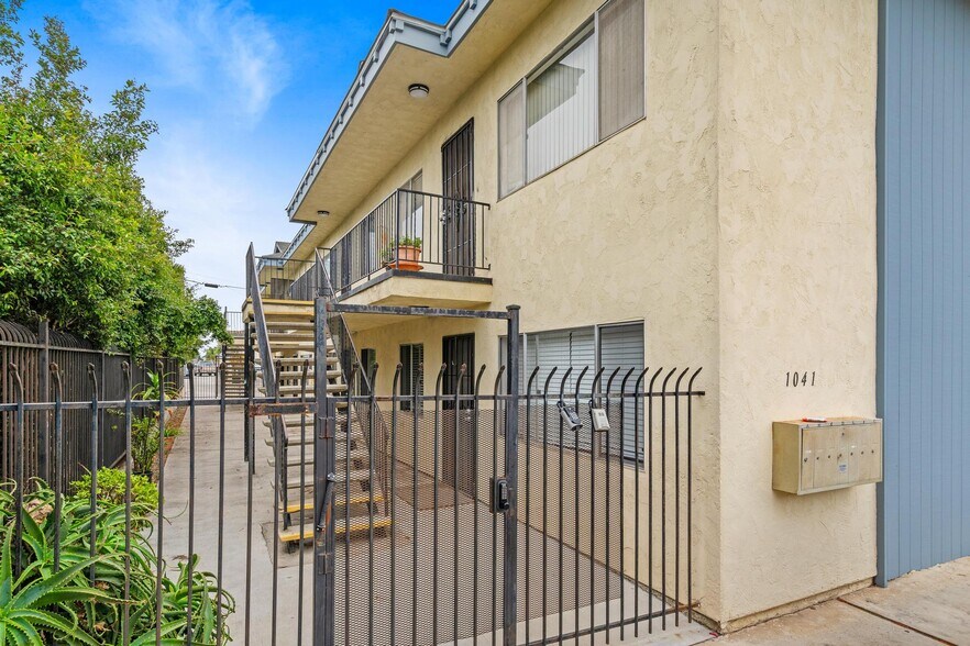 More Photos Of 1041 Calla Ave, Imperial Beach Apartments For Sale