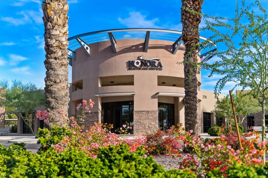 More Photos Of 2705 S Alma School Rd, Chandler Medical For Lease