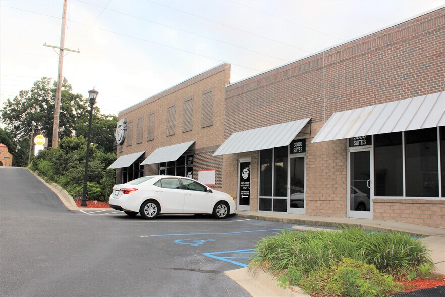 More Photos Of 3000 Rosewood Dr, Columbia Unknown For Lease