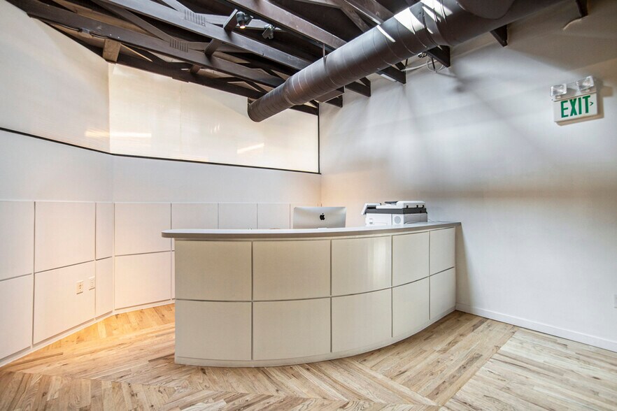 More Photos Of 931 Santa Fe Dr, Denver Storefront Retail Office For Lease