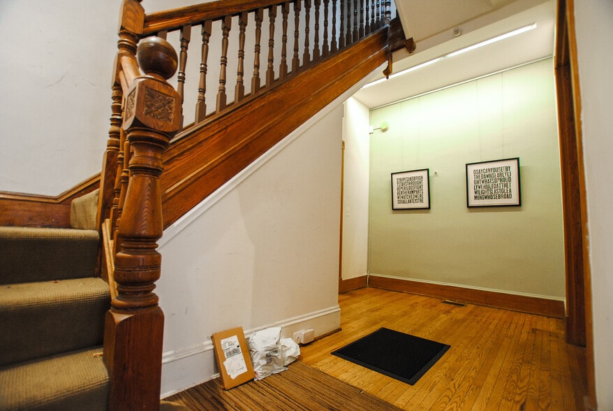 More Photos Of 34 E 25th St, Baltimore Office Residential For Sale